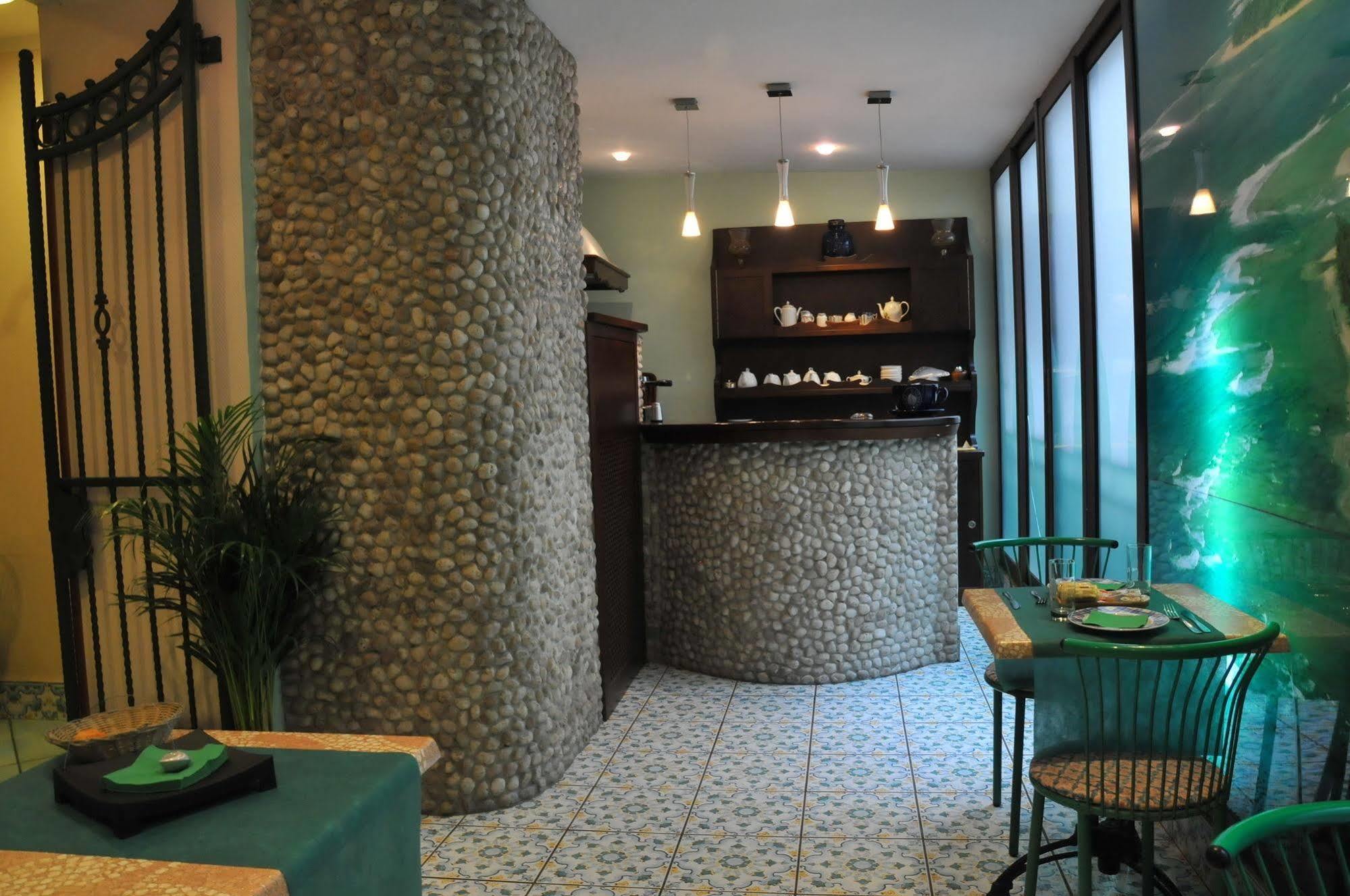 Hotel Potenza Napoli Ngoại thất bức ảnh