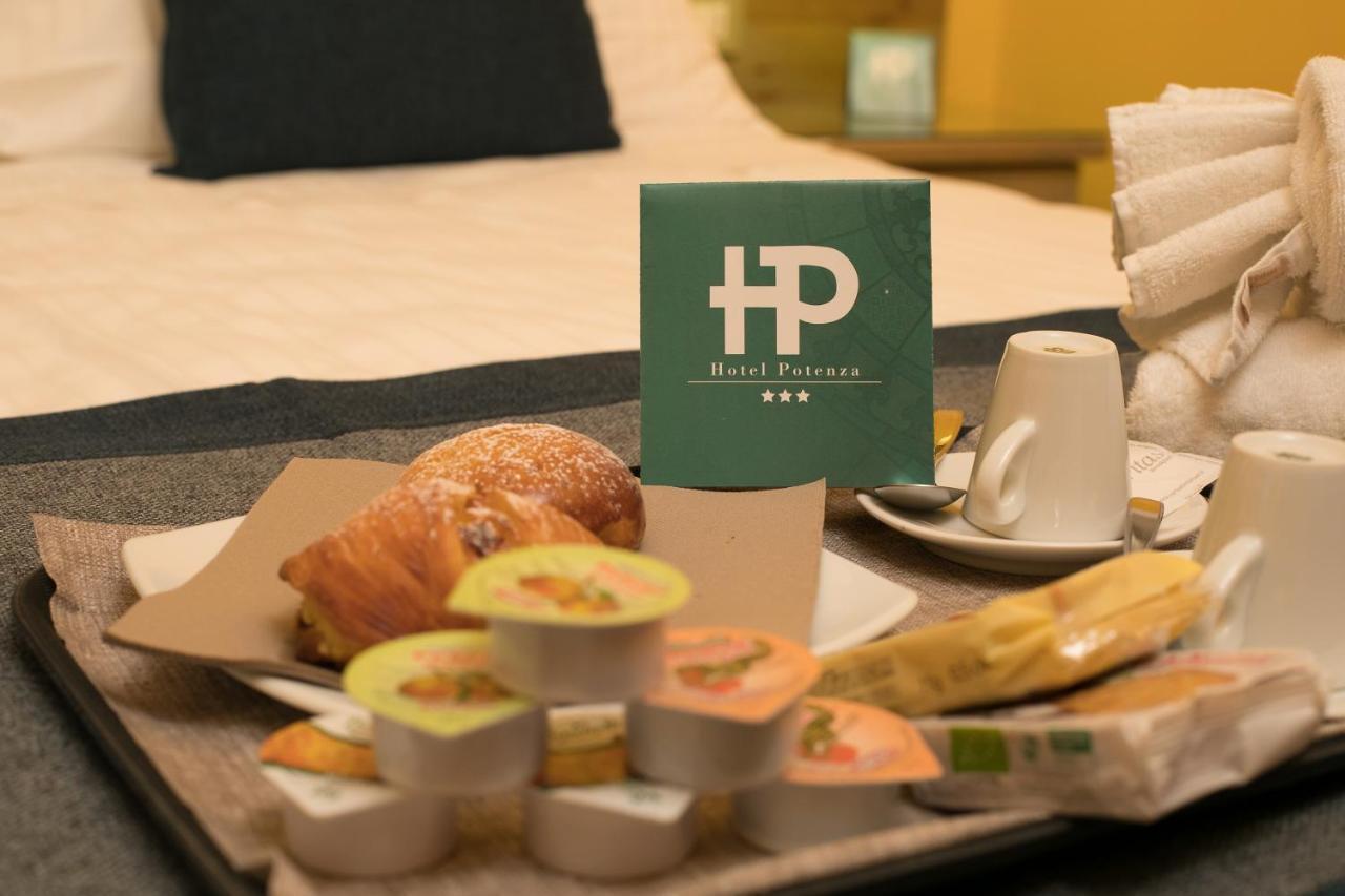 Hotel Potenza Napoli Ngoại thất bức ảnh