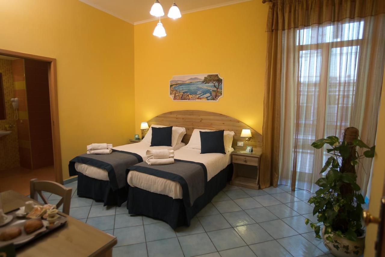 Hotel Potenza Napoli Ngoại thất bức ảnh